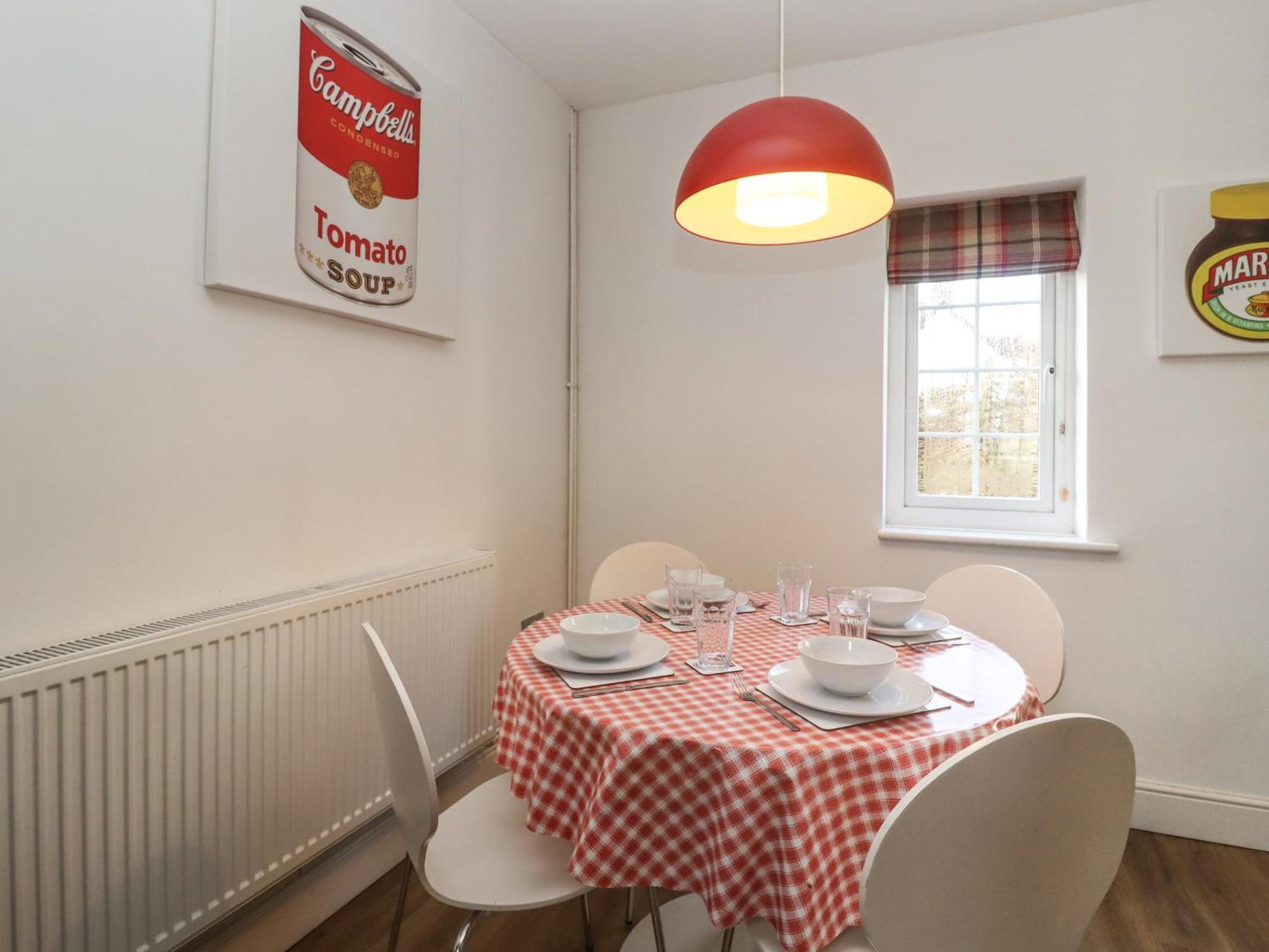 The Little White Holiday home Chipping Norton