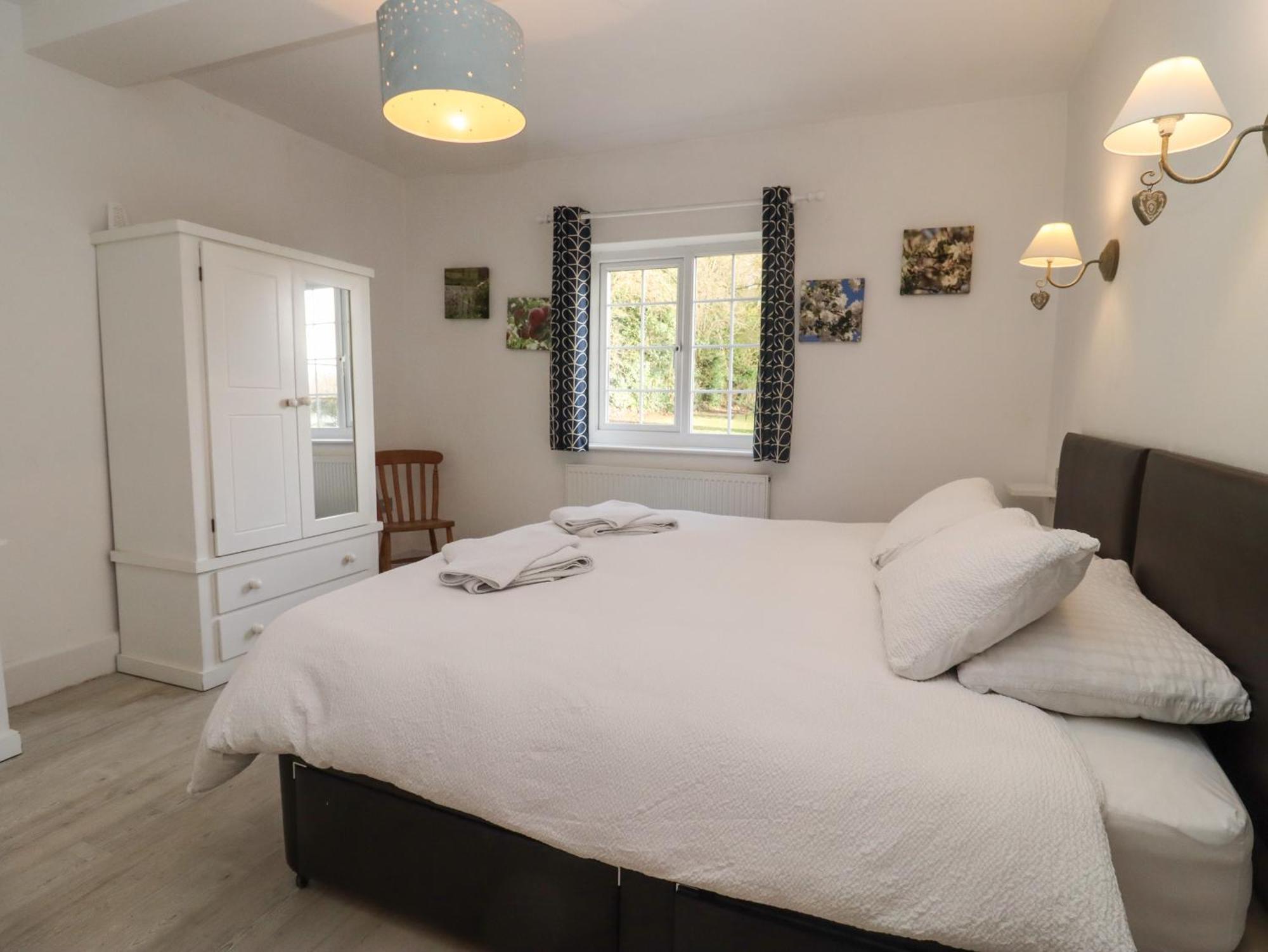 The Little White Holiday home Chipping Norton